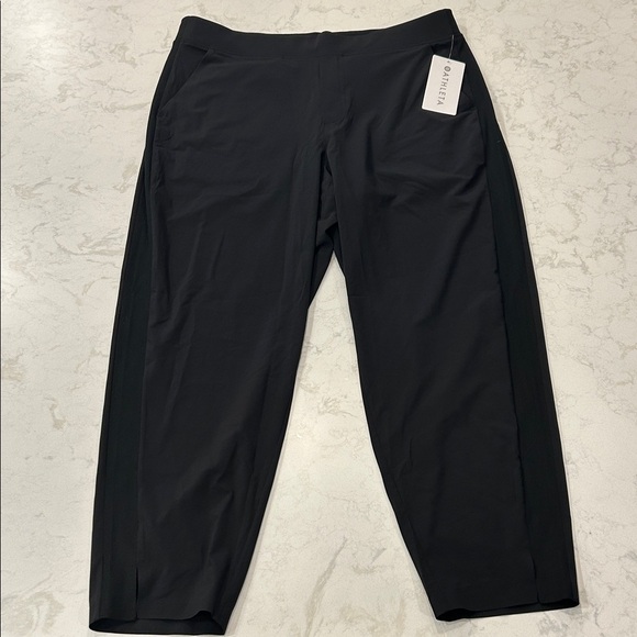 Athleta Brooklyn Mid Rise Ankle Pant in Black Plus Size 18 NWT - Picture 8 of 16
